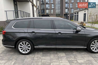 Универсал Volkswagen Passat 2017 в 