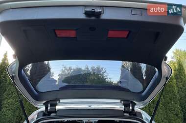 Універсал Volkswagen Passat 2012 в 