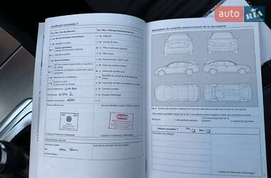 Універсал Volkswagen Passat 2012 в 