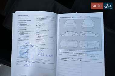 Універсал Volkswagen Passat 2012 в 