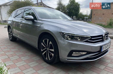 Універсал Volkswagen Passat 2019 в Хоролі