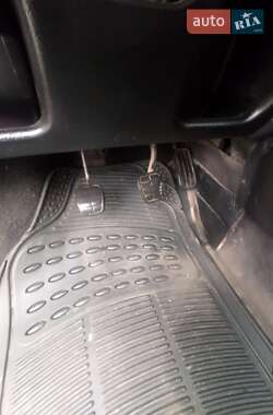 Універсал Volkswagen Passat 1996 в 