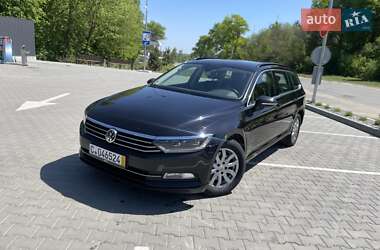 Универсал Volkswagen Passat 2015 в Хмельницком