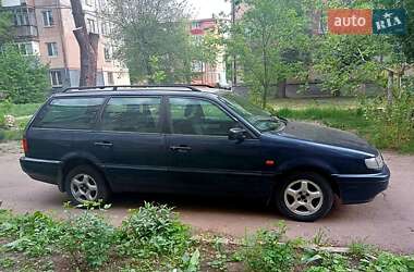 Универсал Volkswagen Passat 1995 в Кривом Роге