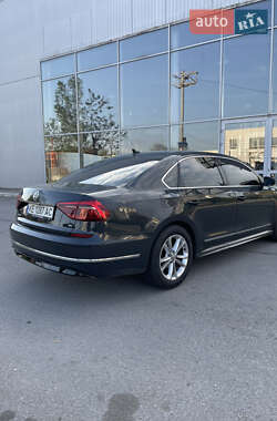 Седан Volkswagen Passat 2017 в 