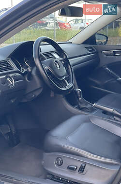 Седан Volkswagen Passat 2017 в 