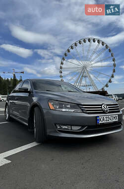 Седан Volkswagen Passat 2015 в Киеве