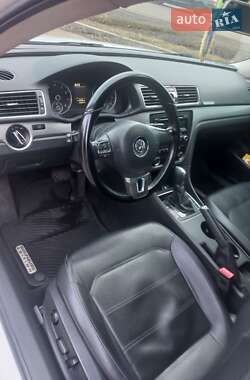 Седан Volkswagen Passat 2014 в 