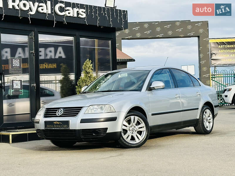 Седан Volkswagen Passat 2004 в 