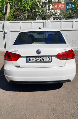 Седан Volkswagen Passat 2012 в 