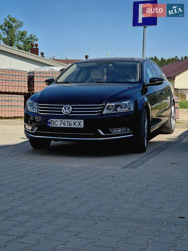 Volkswagen Passat 2012