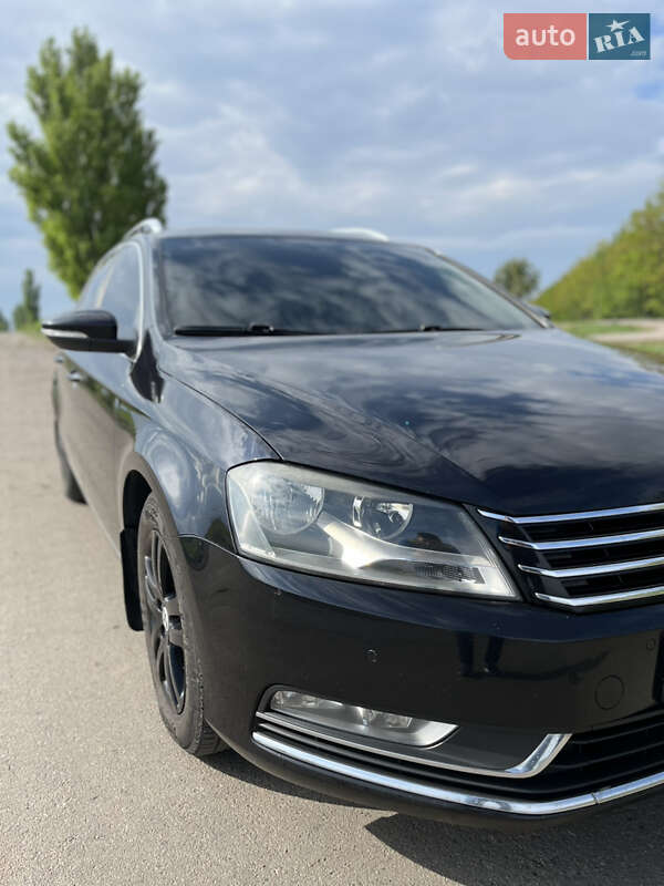 Універсал Volkswagen Passat 2012 в Тетієві