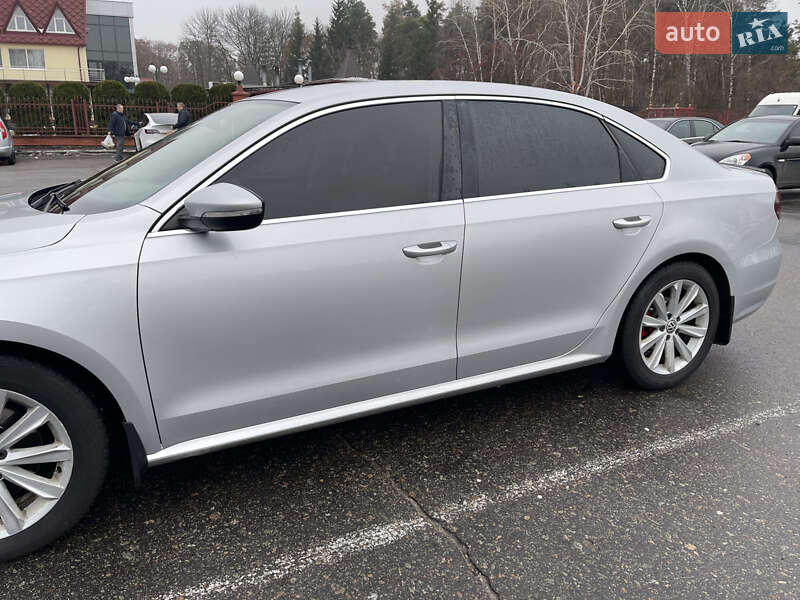 Седан Volkswagen Passat 2012 в Белой Церкви