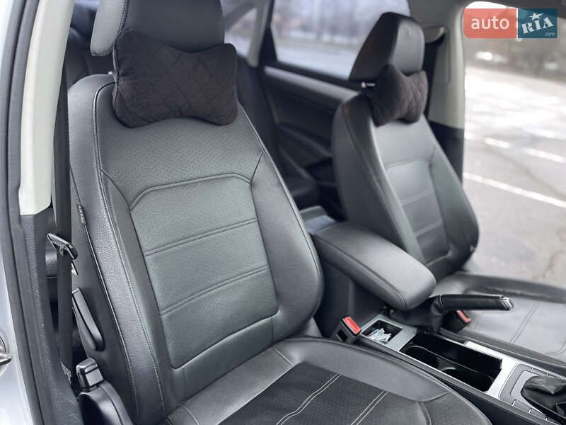 Седан Volkswagen Passat 2012 в Белой Церкви