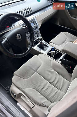 Седан Volkswagen Passat 2007 в 