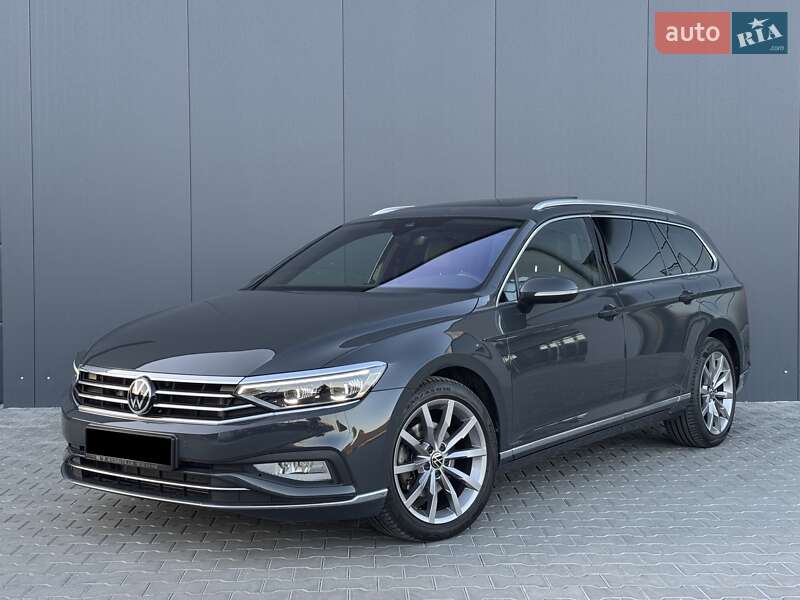 Volkswagen Passat 2021