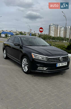 Седан Volkswagen Passat 2017 в 