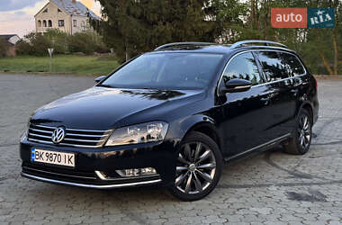Универсал Volkswagen Passat 2011 в Тернополе