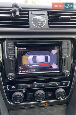Седан Volkswagen Passat 2017 в 
