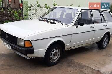 Универсал Volkswagen Passat 1978 в Кицмани