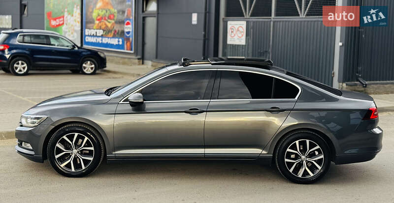 Седан Volkswagen Passat 2015 в Золочеві