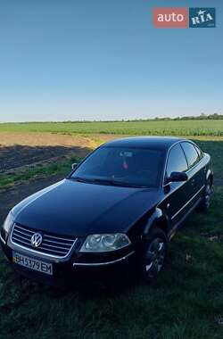 Седан Volkswagen Passat 2003 в Подольске
