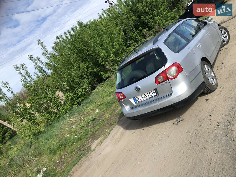 Универсал Volkswagen Passat 2007 в Костополе