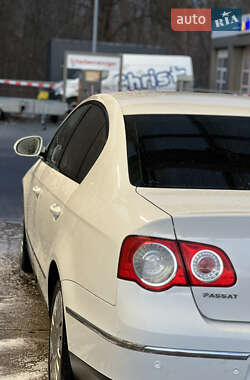 Седан Volkswagen Passat 2008 в 