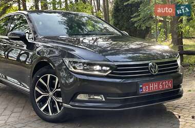 Седан Volkswagen Passat 2019 в 