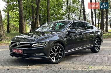 Седан Volkswagen Passat 2019 в 