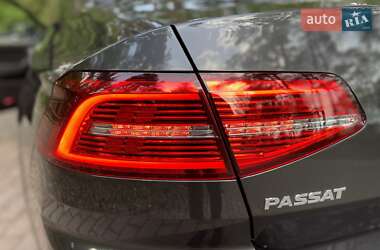 Седан Volkswagen Passat 2019 в 