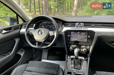 Седан Volkswagen Passat 2019 в 