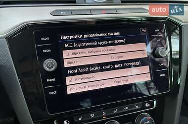 Седан Volkswagen Passat 2019 в 