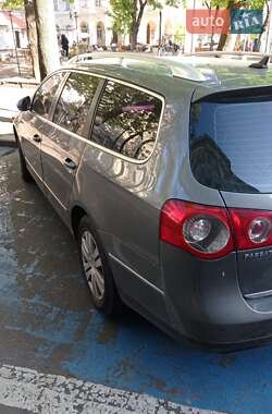Универсал Volkswagen Passat 2008 в 