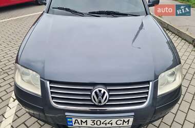 Універсал Volkswagen Passat 2001 в Вінниці