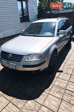 Універсал Volkswagen Passat 2001 в Чернігові