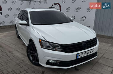 Седан Volkswagen Passat 2018 в 