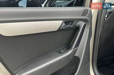 Седан Volkswagen Passat 2013 в 