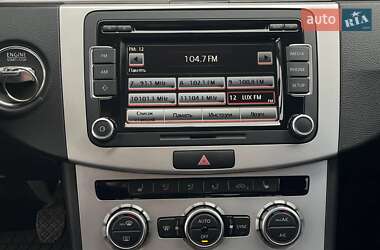 Седан Volkswagen Passat 2013 в 