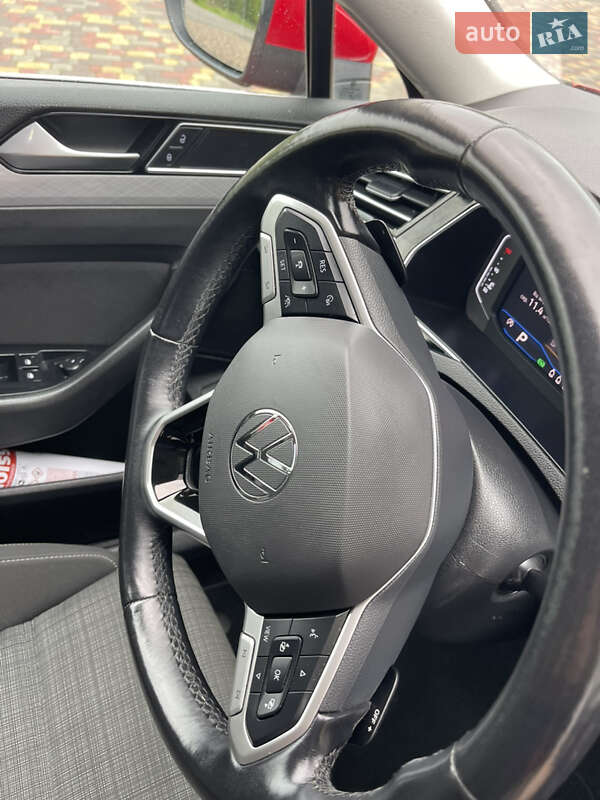 Универсал Volkswagen Passat 2021 в Виноградове фото 19 Универсал Volkswagen Passat 2021 в Виноградове