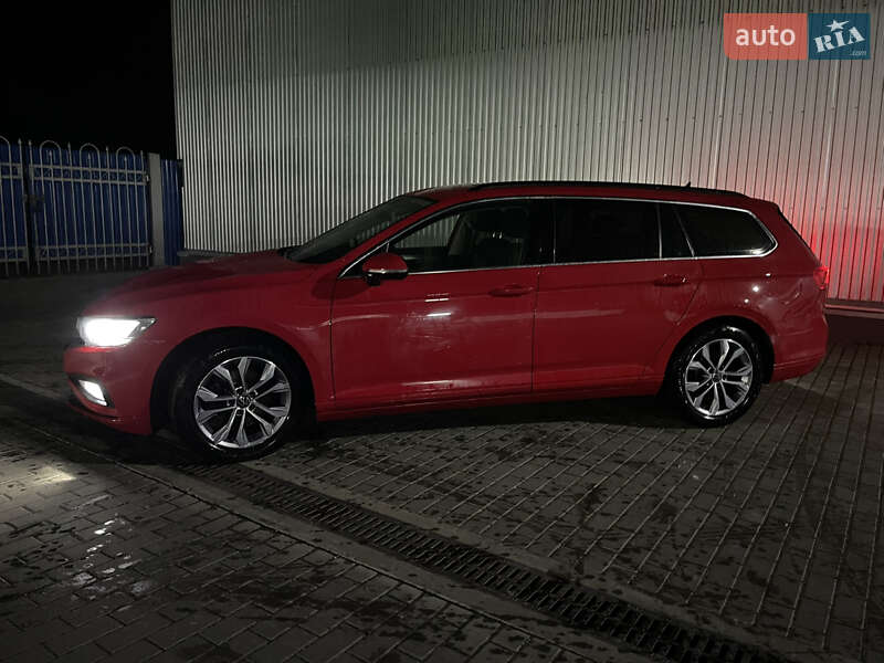 Универсал Volkswagen Passat 2021 в Виноградове фото 18 Универсал Volkswagen Passat 2021 в Виноградове