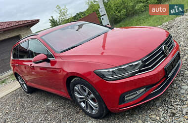 Універсал Volkswagen Passat 2021 в 