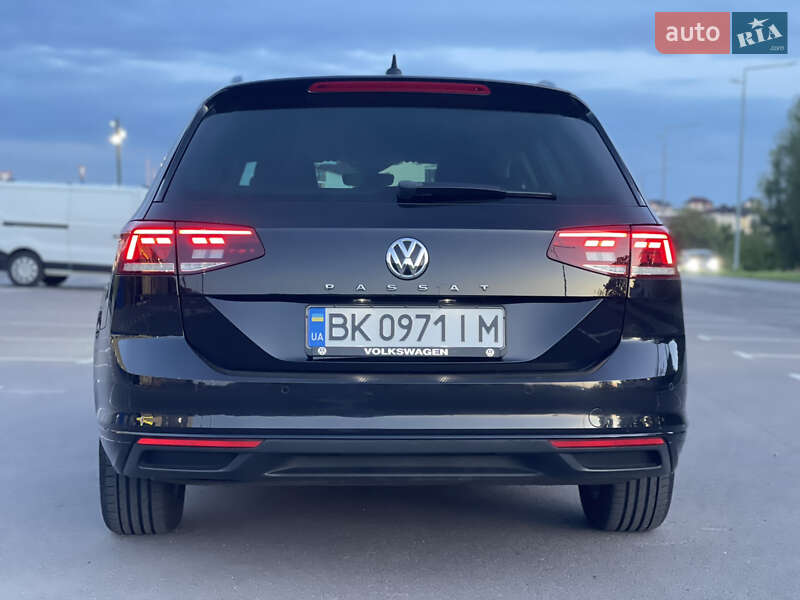 Універсал Volkswagen Passat 2019 в Рівному