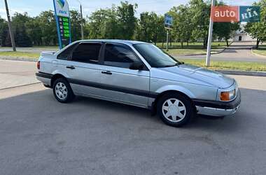Универсал Volkswagen Passat 1989 в Харькове