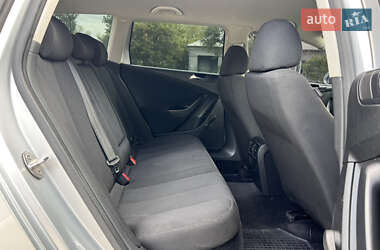Універсал Volkswagen Passat 2006 в 