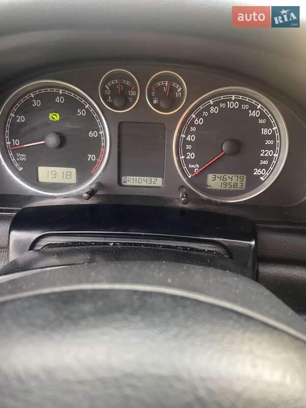 Седан Volkswagen Passat 2002 в Ивано-Франковске