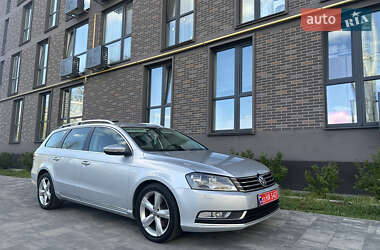 Універсал Volkswagen Passat 2013 в 