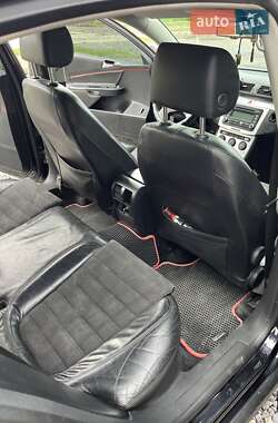 Седан Volkswagen Passat 2005 в Золочеве