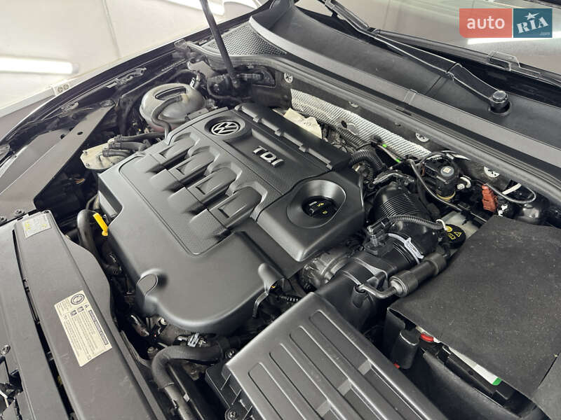 Універсал Volkswagen Passat 2015 в Трускавці