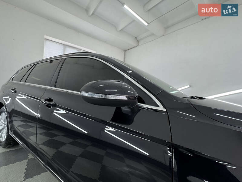 Універсал Volkswagen Passat 2015 в Трускавці